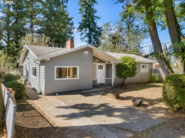 2009 SE 158th Ave, Portland, OR 97233