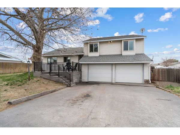 108 John Day St, Umatilla, OR 97882