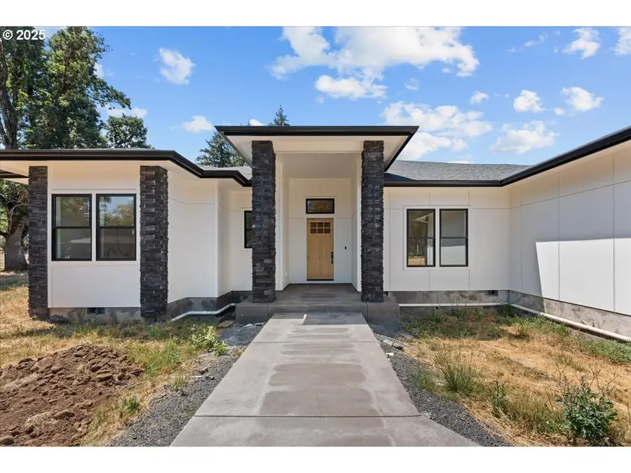 6627 NE Mary Ln, Silverton, OR 97381 - Image #3