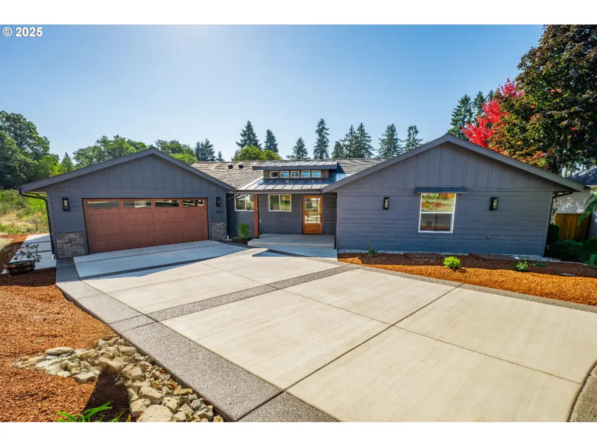 1660 Scardi Blvd, Sutherlin, OR 97479 - Image #1