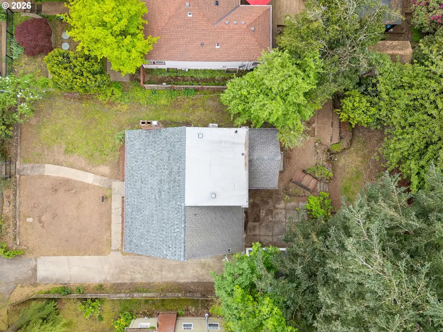 10059 NE Beech St, Portland, OR 97220 - #3