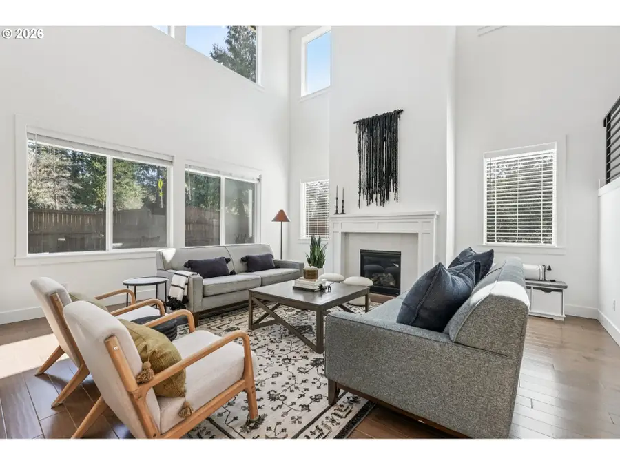 2751 Dahlia Dr, West Linn, OR 97068 - #3