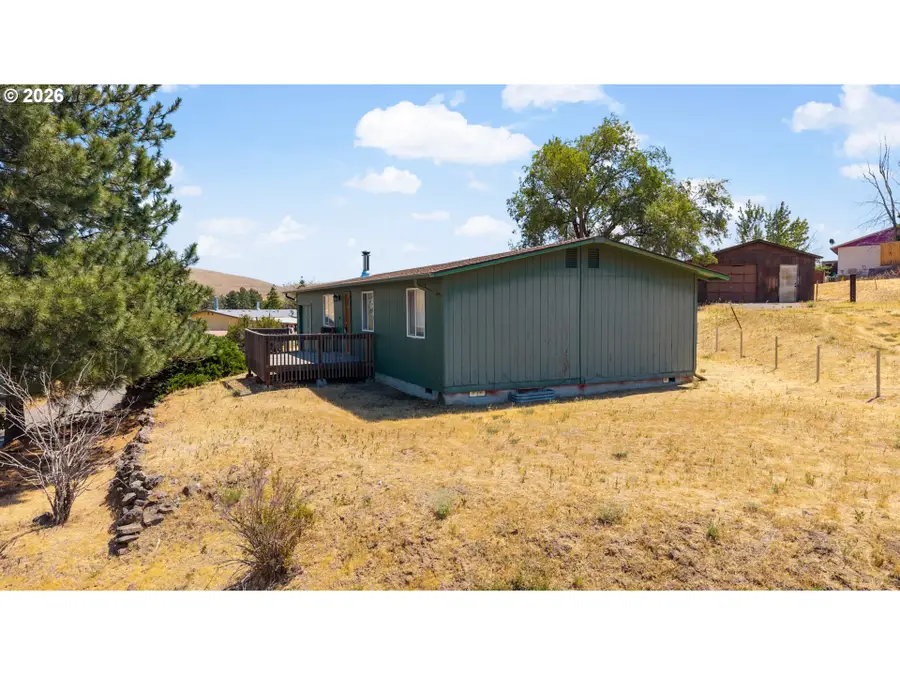 25 Canyon Dr, Heppner, OR 97836 - #3