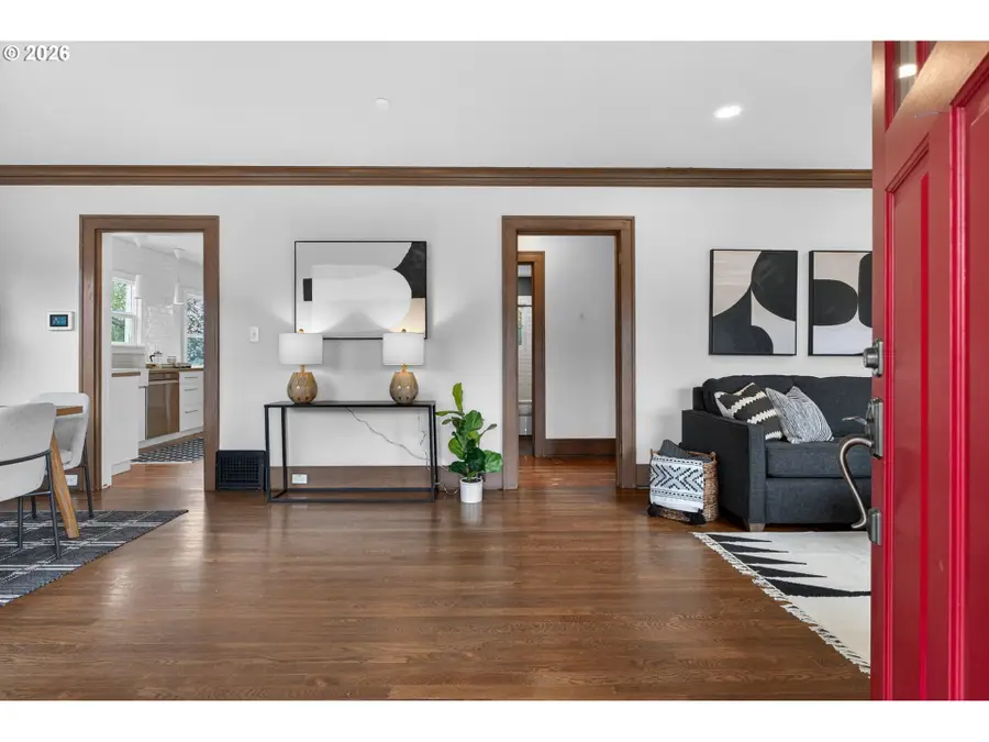 1915 NE Junior St, Portland, OR 97211 - #3