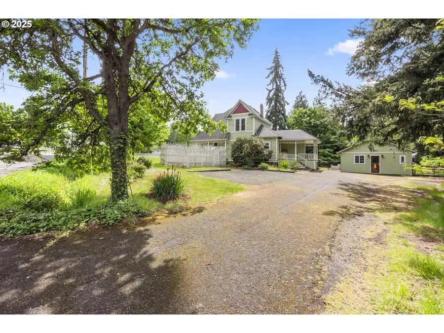 1067 Oak St, Silverton, OR 97381 - Image #3