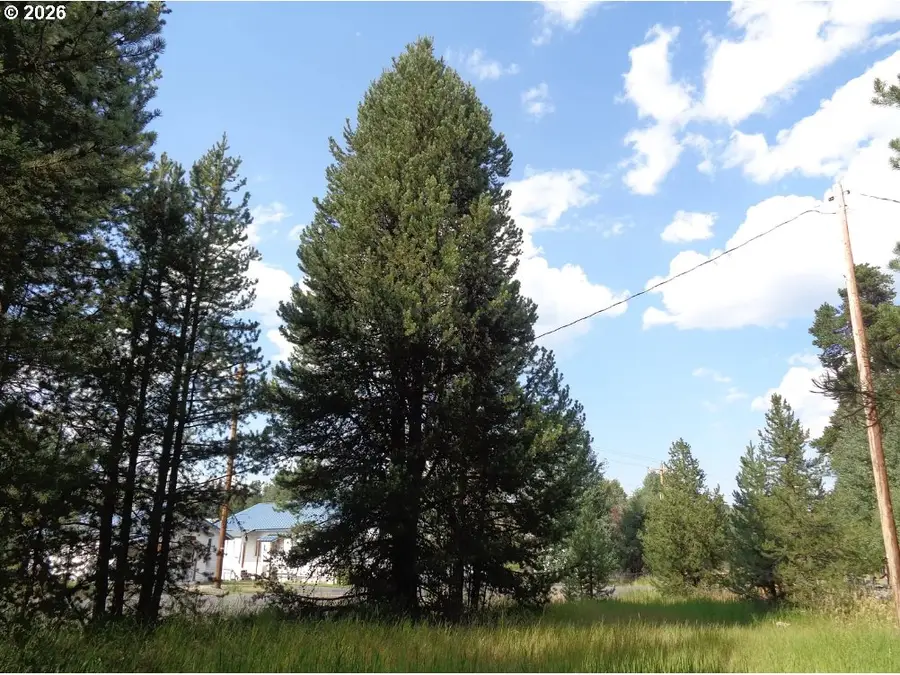 8800 Main St #2, Crescent, OR 97733 - Image #2