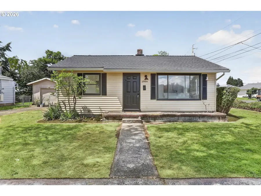 2004 Tualatin St, Saint Helens, OR 97051 - #2