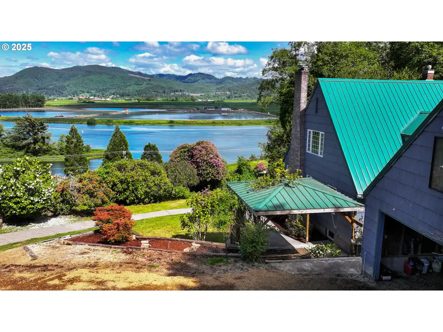 13005 I St, Nehalem, OR 97131 - Image #2