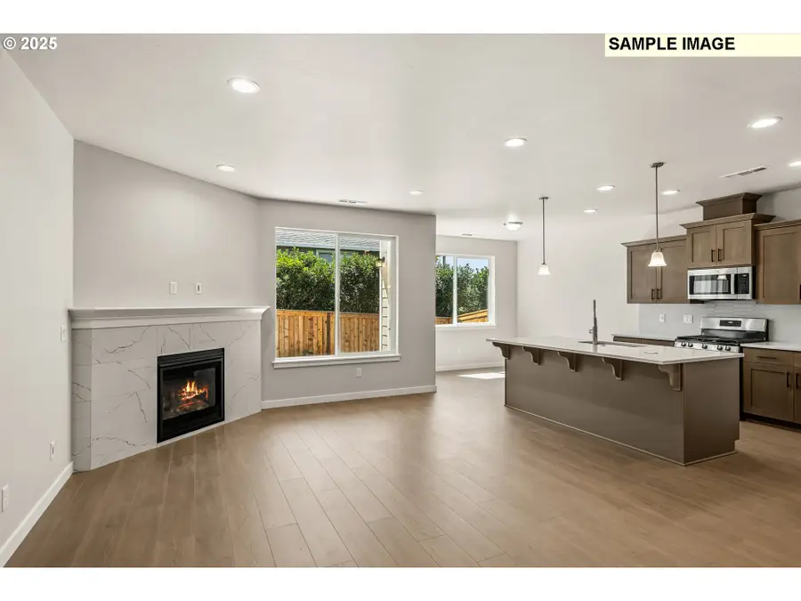 902 NE Sagebrush Dr, Estacada, OR 97023 - Image #3