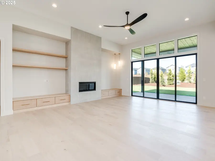 810 NW 173rd Cir, Ridgefield, WA 98642 - Image #2