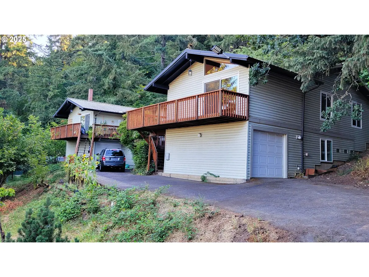 3585/3595 Emerald St, Eugene, OR 97405 - #1