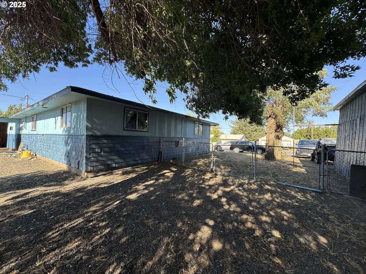 903 S Klickitat St, Goldendale, WA 98620 - Image #1