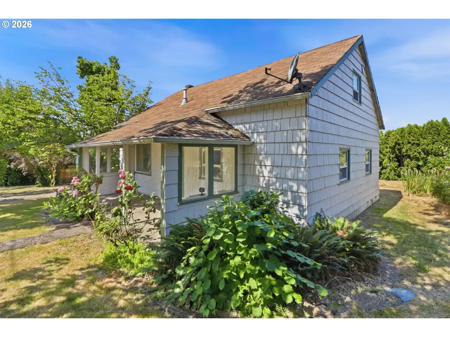 687 Jefferson St, Lafayette, OR 97127 - #2