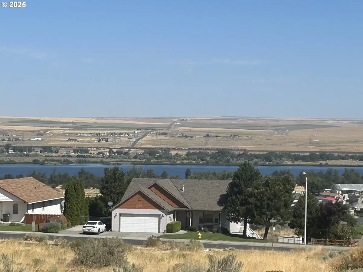 0000 Roosevelt St #7, Umatilla, OR 97882 - Image #1