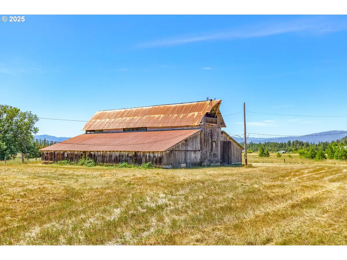 5005 Caves Hwy, Cave Junction, OR 97523 - Image #1