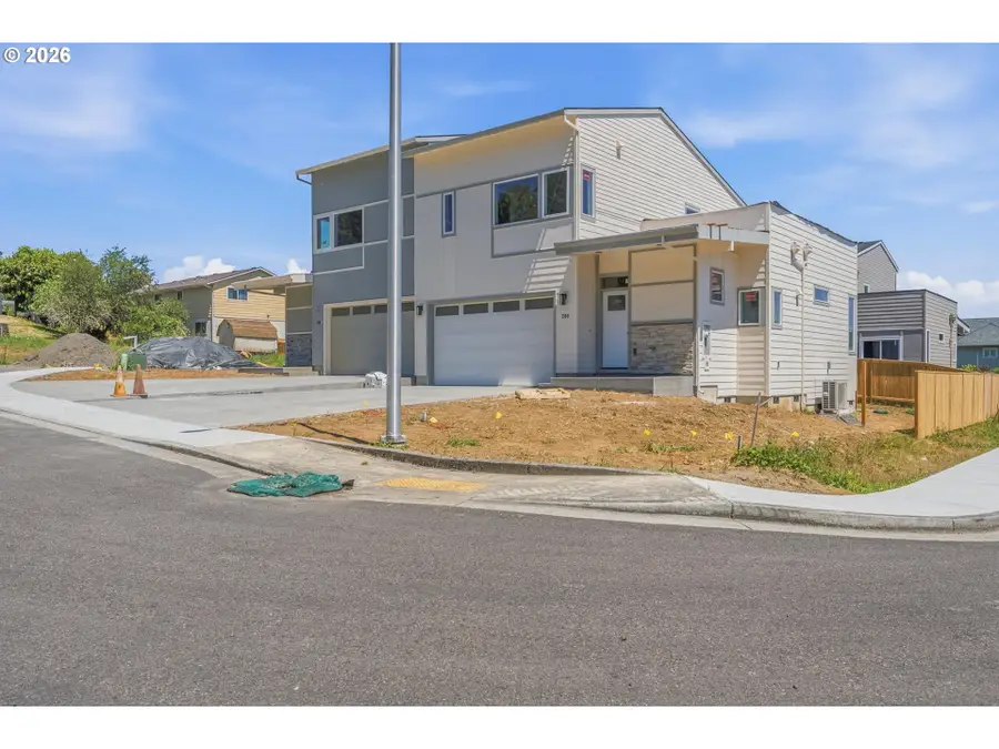 200 Black Hawk Ct, Columbia City, OR 97018 - #3