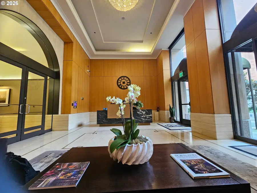 1414 SW 3rd Ave #2301, Portland, OR 97201 - #3