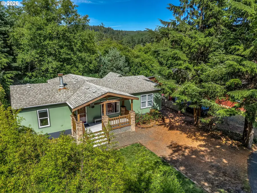 453 Elkland Ct, Cannon Beach, OR 97110 - #2