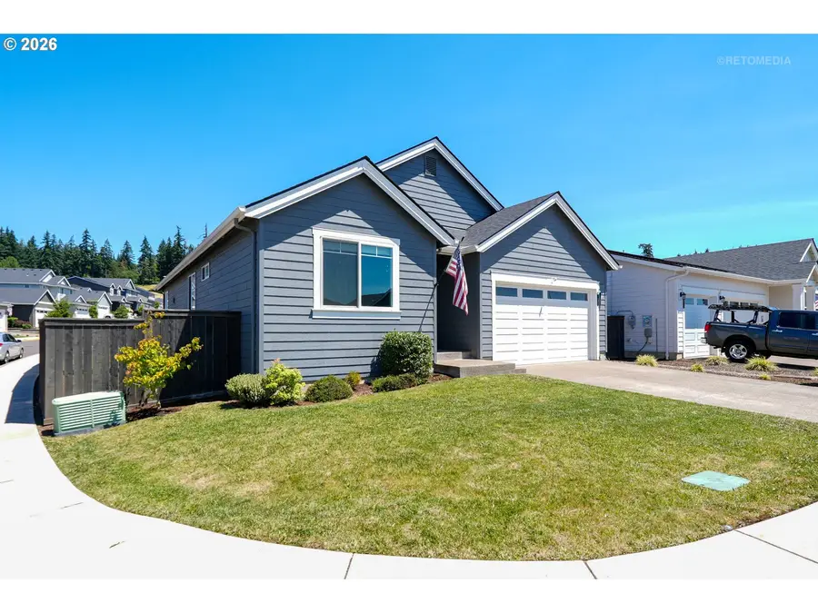 1453 NE Forest Park St, Estacada, OR 97023 - #2