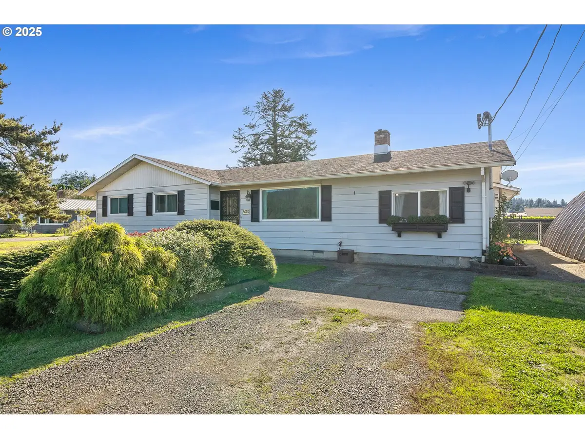8675 Fairview Rd, Tillamook, OR 97141 - Image #1