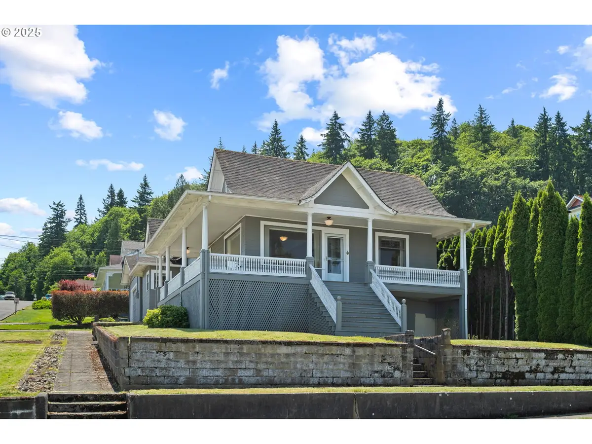 406 W C St, Rainier, OR 97048 - #1