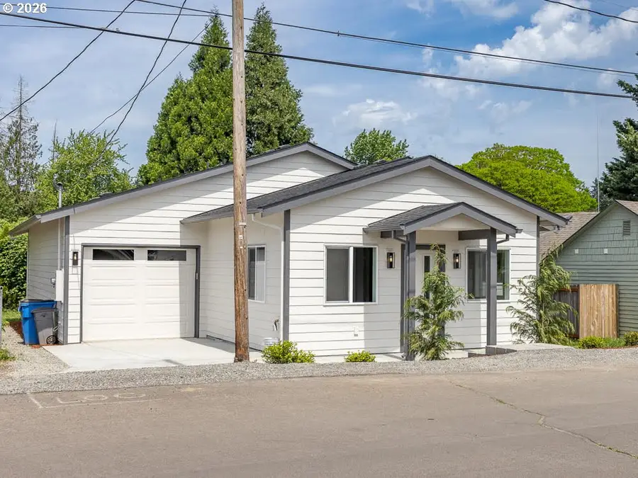 2116 E 39th St, Vancouver, WA 98663 - #3