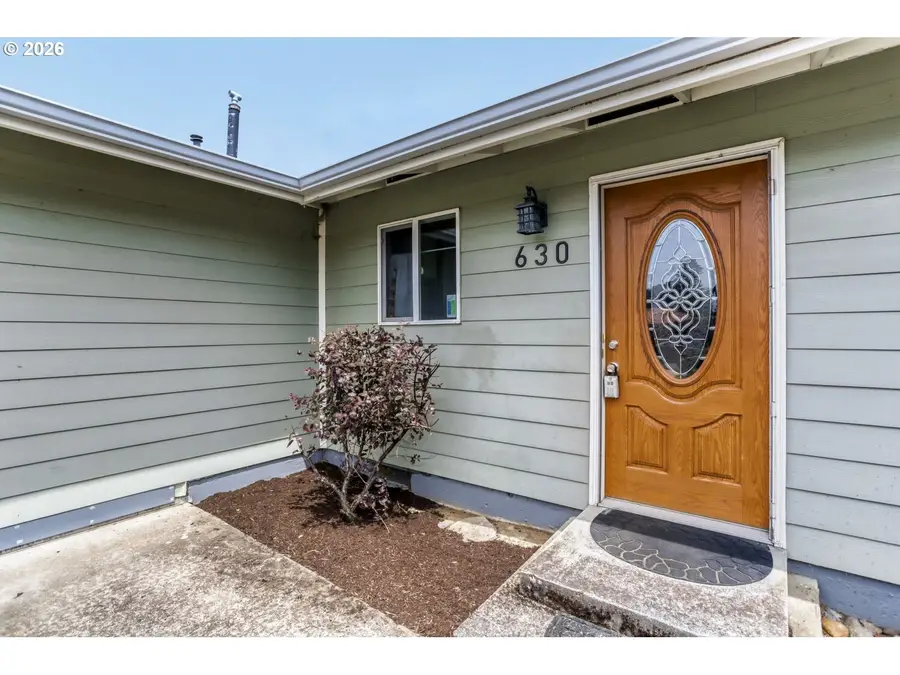 630 SE 134th Ave, Portland, OR 97233 - #3