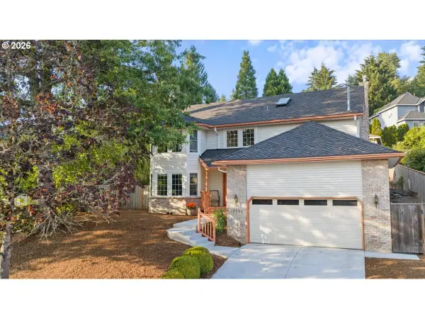 16825 SW Timberland Dr, Beaverton, OR 97007