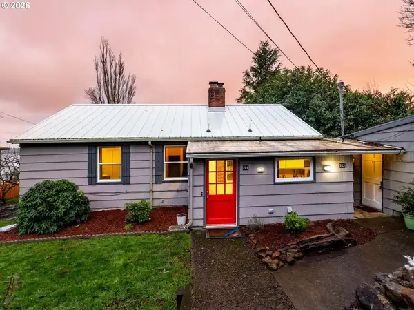 764 Erie Ave, Astoria, OR 97103
