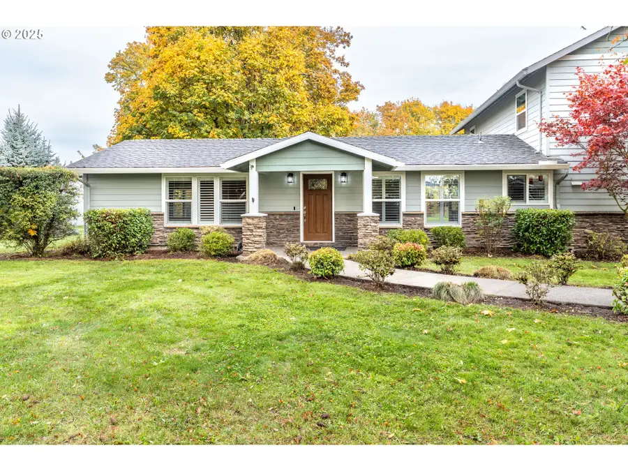 6939 S Zimmerman Rd, Aurora, OR 97002 - Image #2