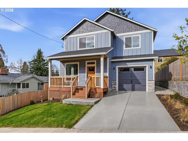 3911 SE Insley St, Portland, OR 97202