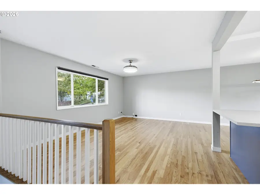 1330 SW Hume St, Portland, OR 97219 - #3