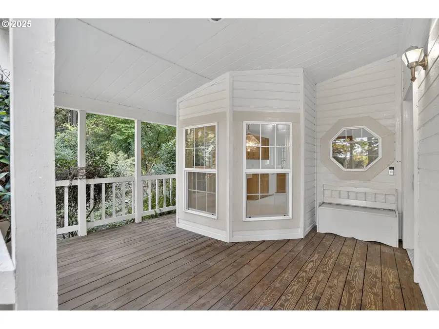 23501 S Beatie Rd, Oregon City, OR 97045 - Image #2