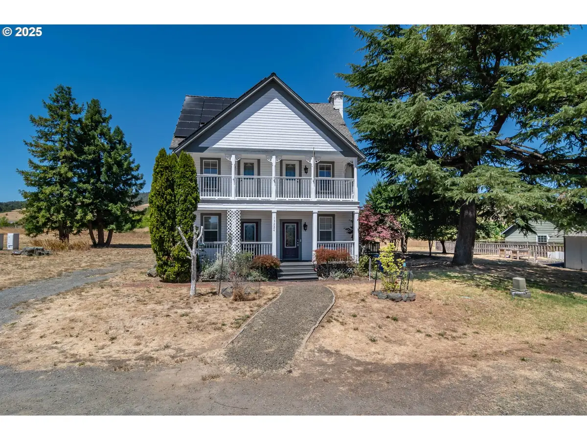 13224 SE Lookingglass Rd, Winston, OR 97496 - Image #1