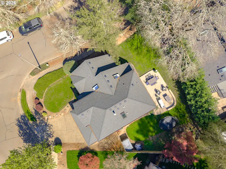 16572 SW Timberland Dr, Beaverton, OR 97007 - #3