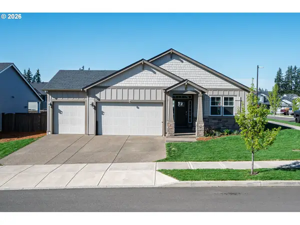 37451 Pink St, Sandy, OR 97055