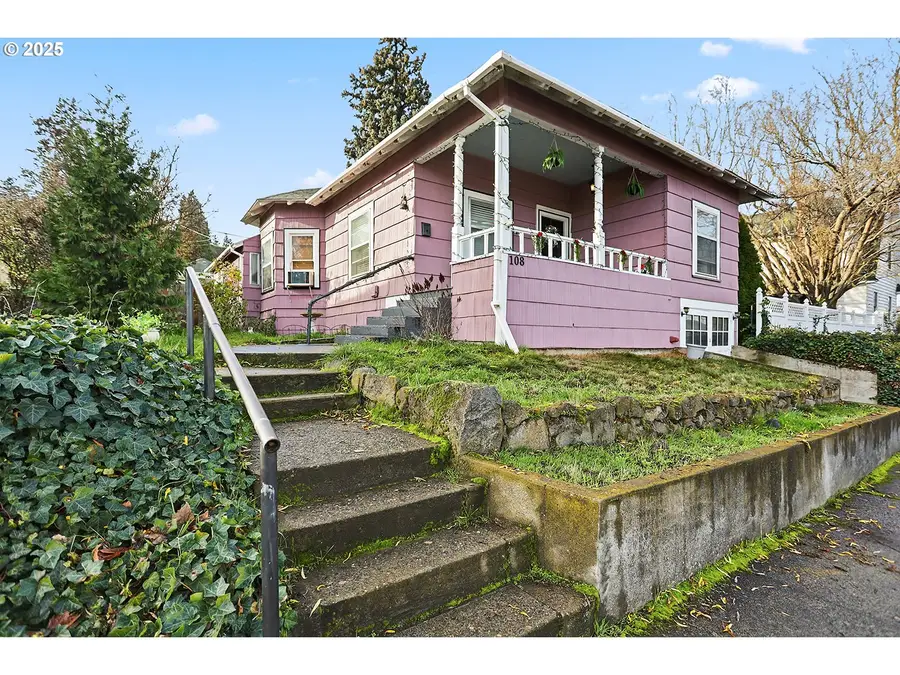 108 E 13th St, The Dalles, OR 97058 - Image #3