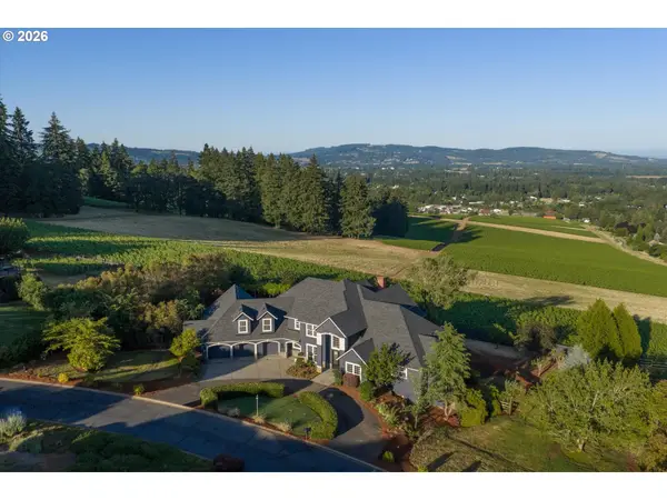 351 NW Alder St, Dundee, OR 97115