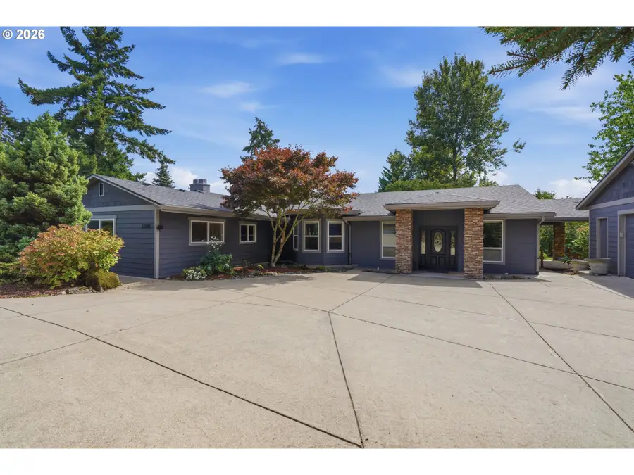13166 SE Ridgecrest Rd, Happy Valley, OR 97086 - #2
