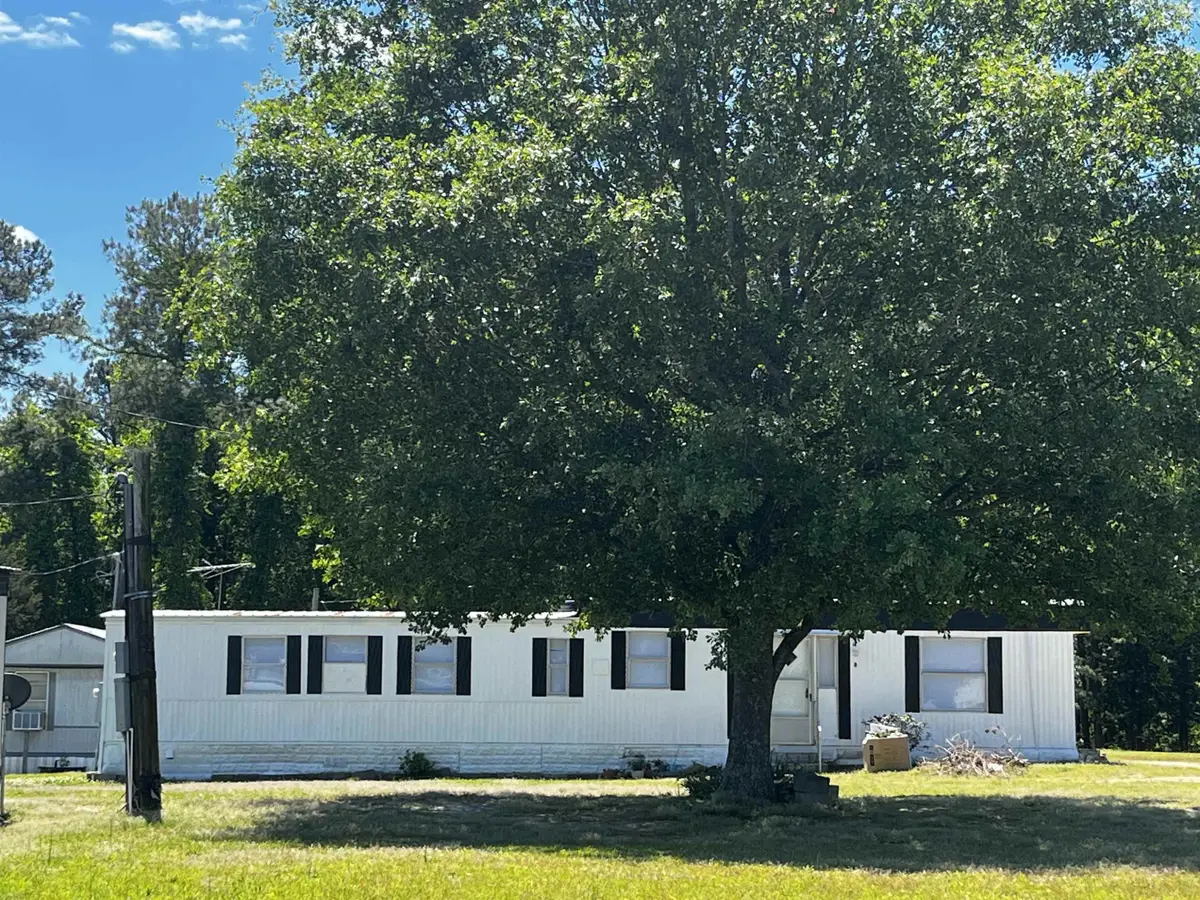 207 Heath Road, Four Oaks, NC 27524 - Image #1