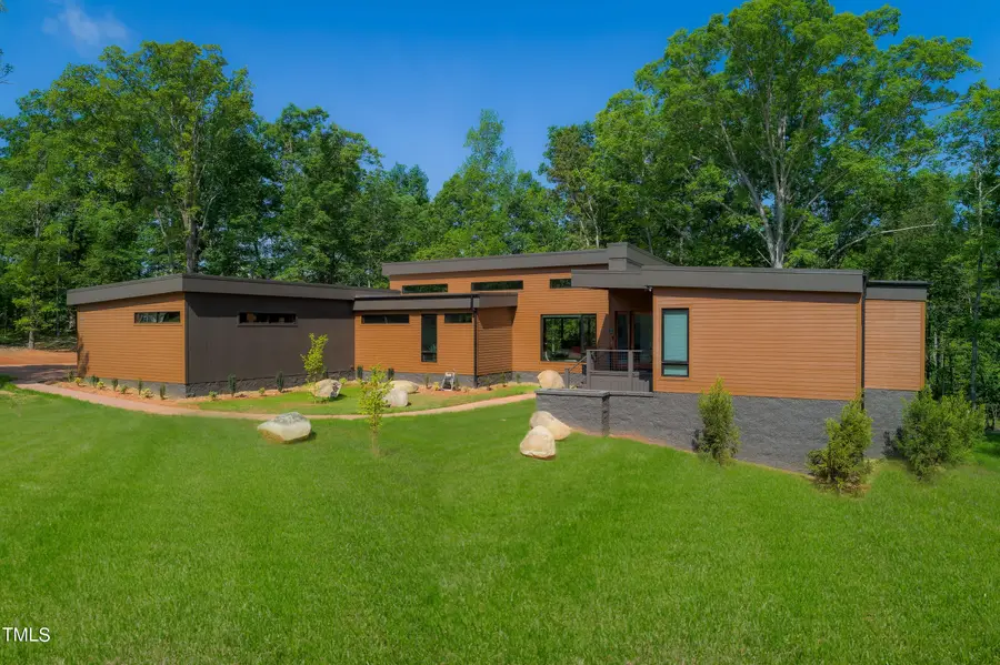 31 Meandering Way Court, Chapel Hill, NC 27516 - Image #2