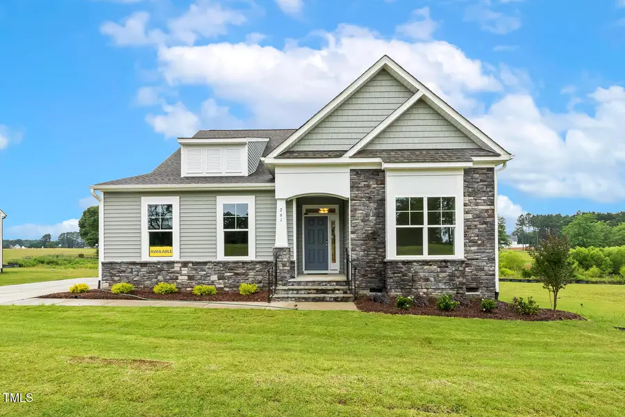 261 Kissington Way, Benson, NC 27504 - Image #2