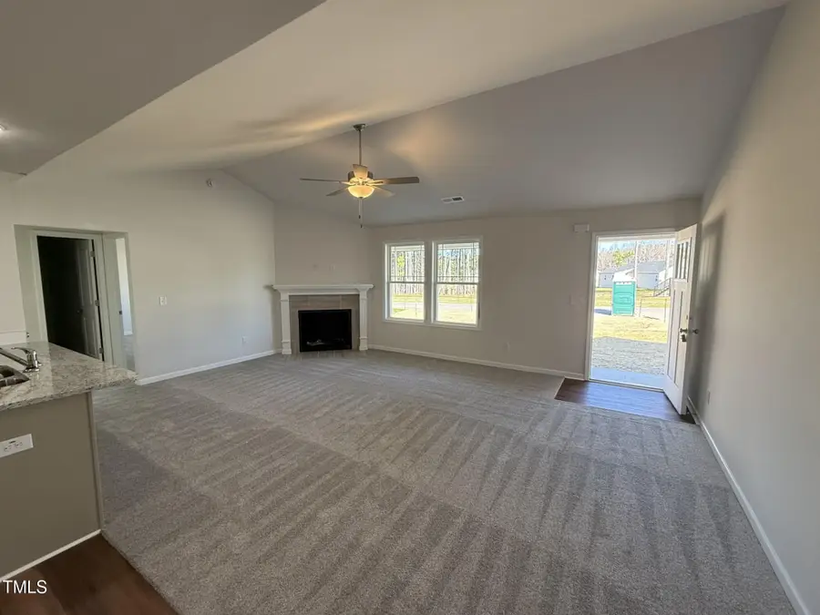 275 Magnolia Run Way, Benson, NC 27504 - Image #3