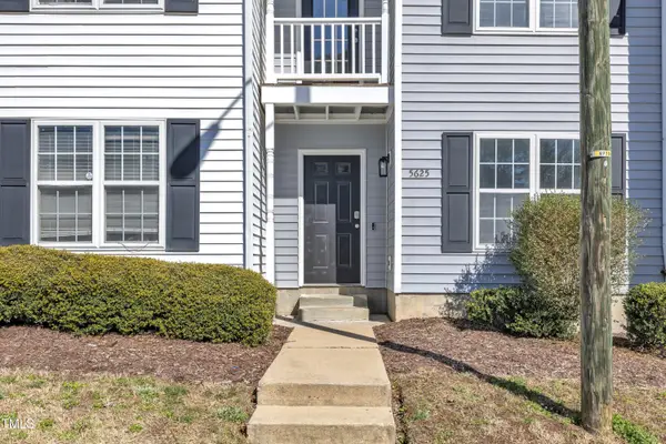 5625 Fieldcross Court, Raleigh, NC 27610