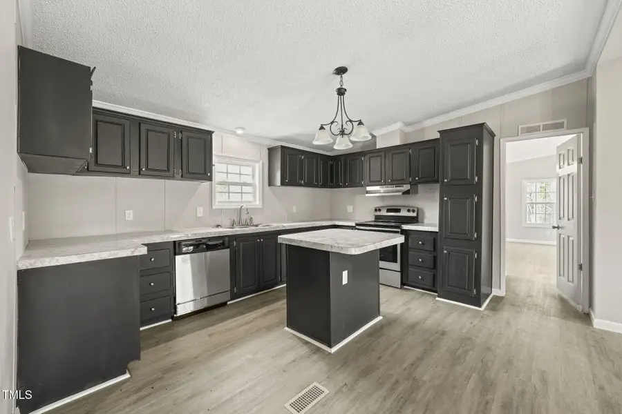 248 Dutchess Lane, Henderson, NC 27537 - Image #3