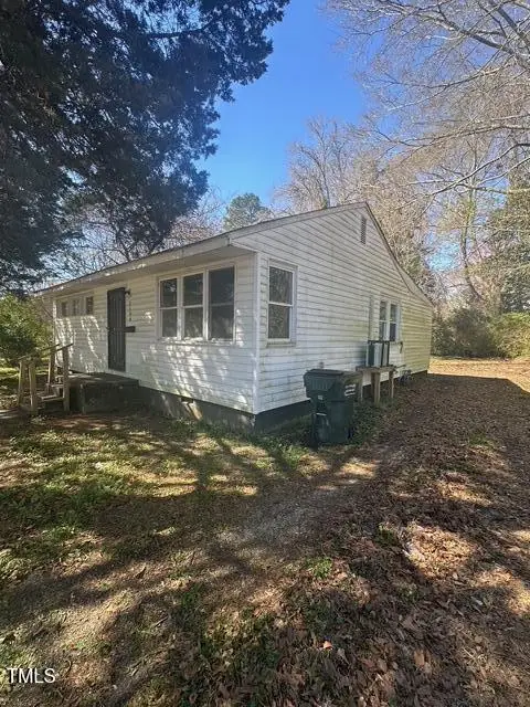 2104 Cecelia Avenue, Kinston, NC 28501 - Image #2