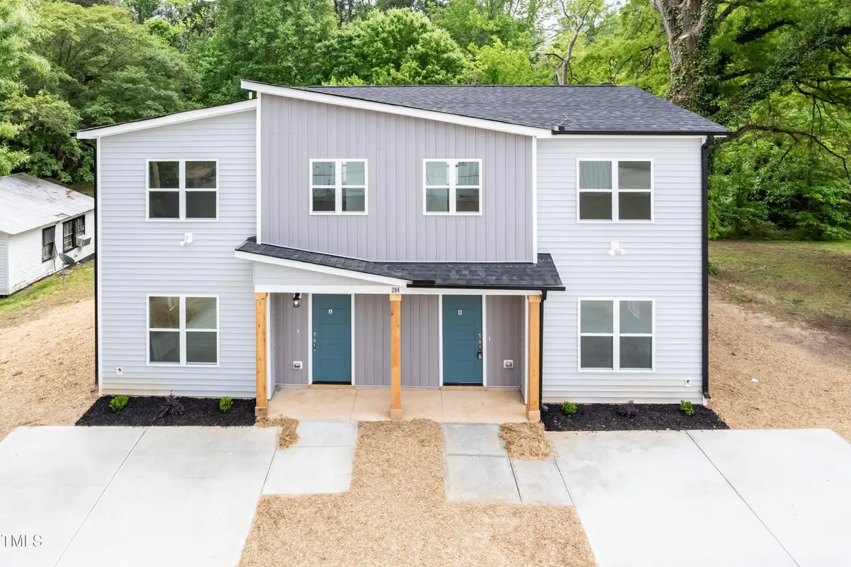 1047 |1049 E Harnett Street, Dunn, NC 28334 - Image #1