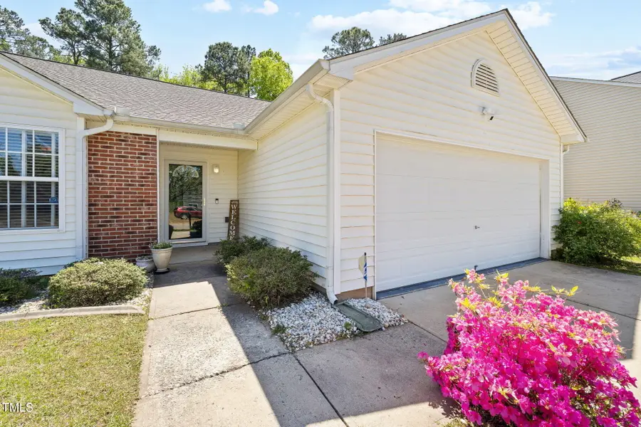 729 Golden Horseshoe Lane, Sanford, NC 27330 - Image #2
