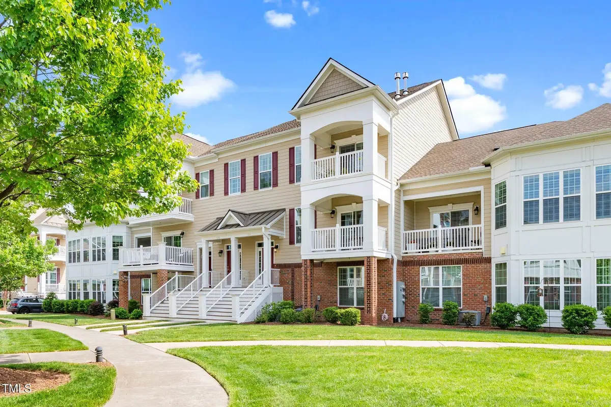 10530 Sablewood Drive #112, Raleigh, NC 27617 - Image #1