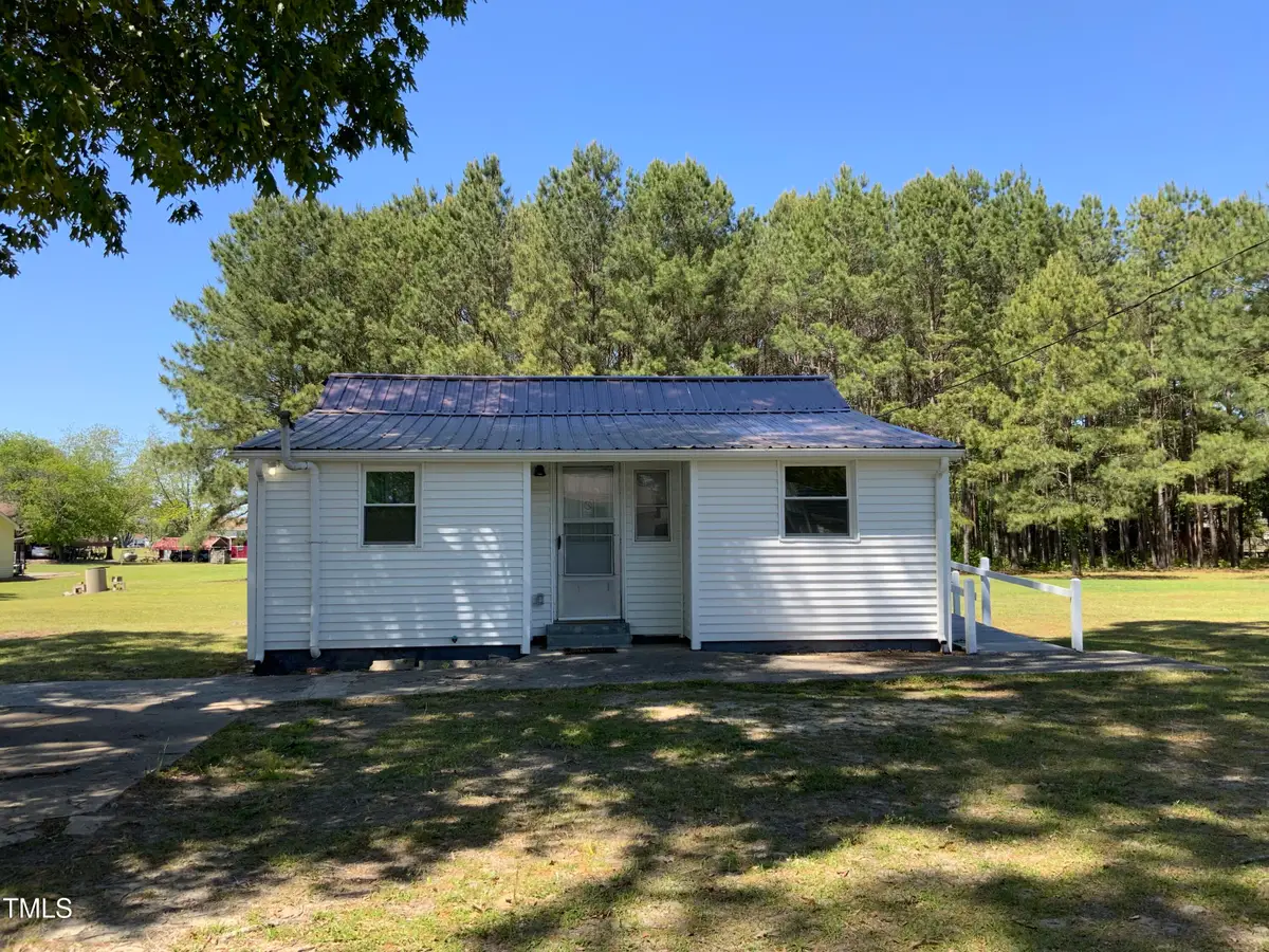 109 Revelle Park Lane, Murfreesboro, NC 27855 - Image #1